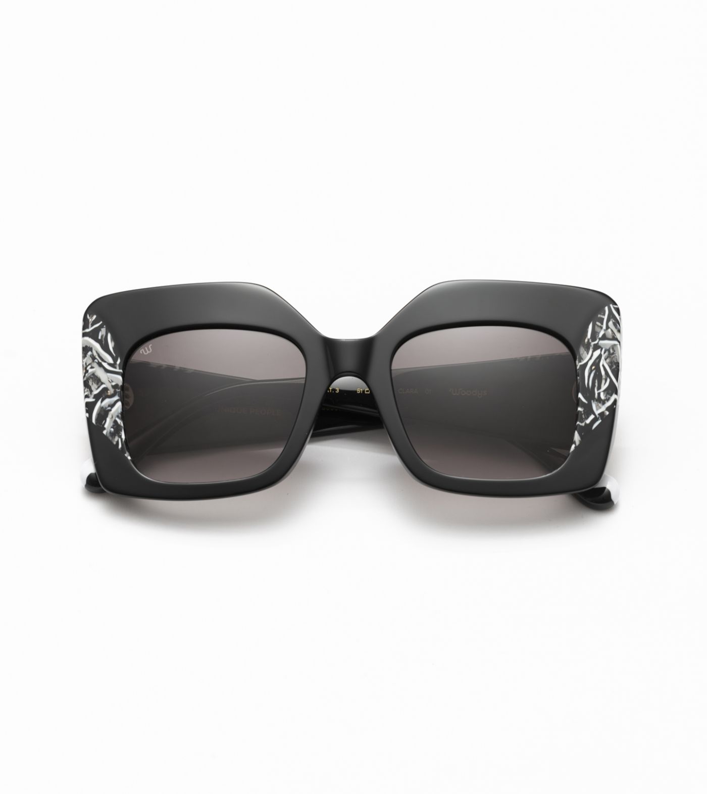Clara C01 Black (Gradient Grey)