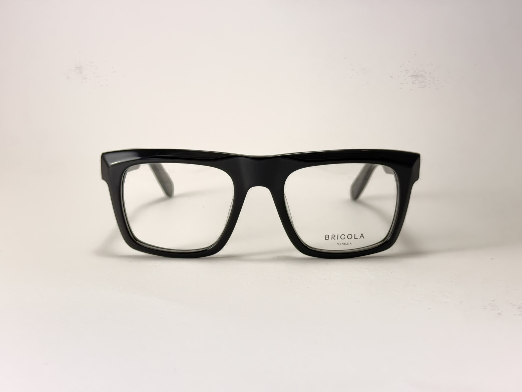 Biennale C01 Black